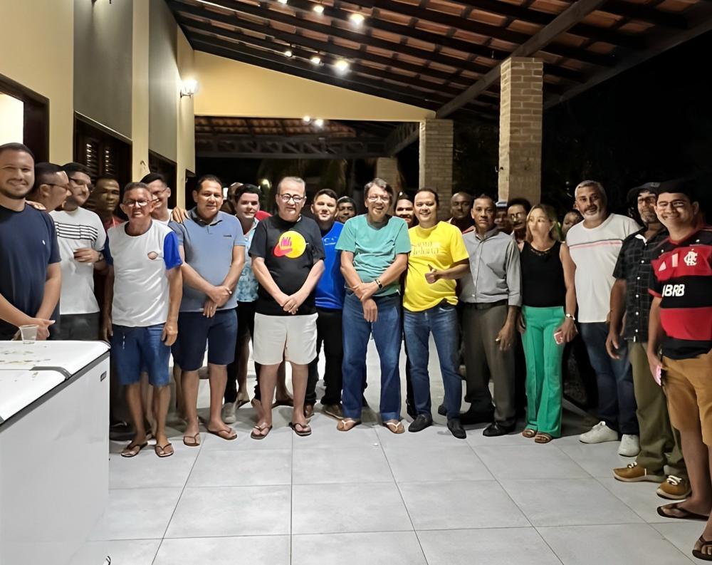 Oposição se reúne em Santa Helena e fortalece alianças para a corrida eleitoral de 2024