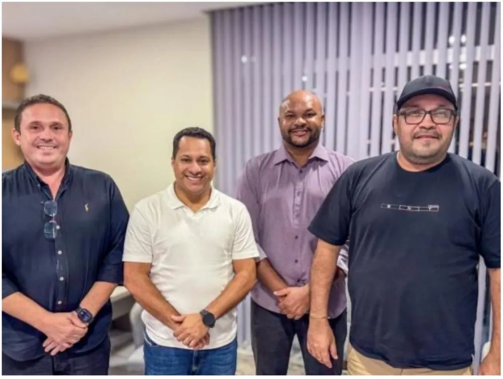 Prefeito Gleydson Resende recebe lideranças e reforça compromisso com o diálogo e o desenvolvimento.