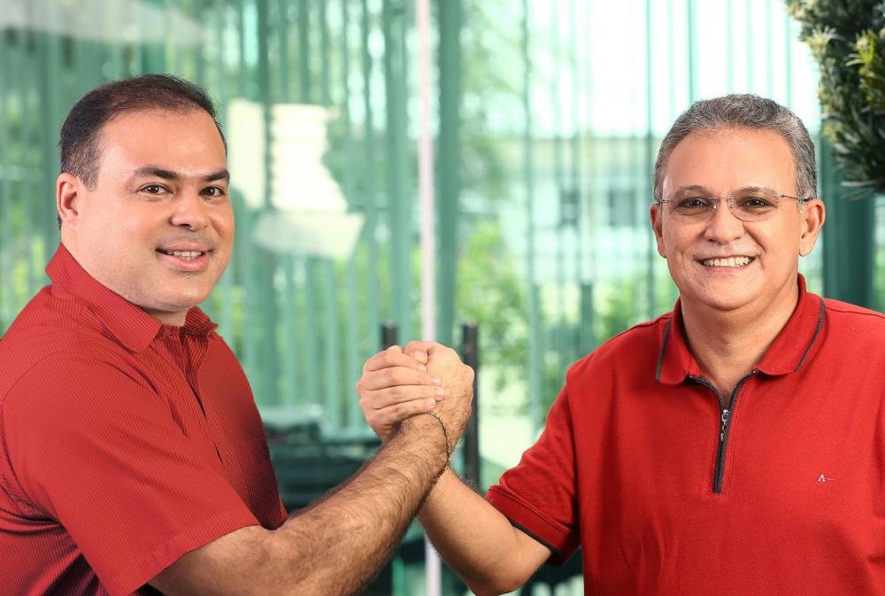 Prefeito Zezildo Almeida não cumpre palavra e deixa de pagar salários atrasados em Santa Helena